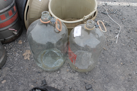 2 Glass Jugs. 2 Times Your Bid!