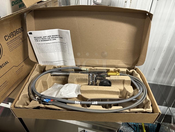 BRAND NEW SCRATCH AND DENT! American Standard 76A7077300002 Colony Pro 1.5 GPM Deck-Mount Single-Hole Kitchen Faucet with Pull-Down Spray Head - Image 4 of 5