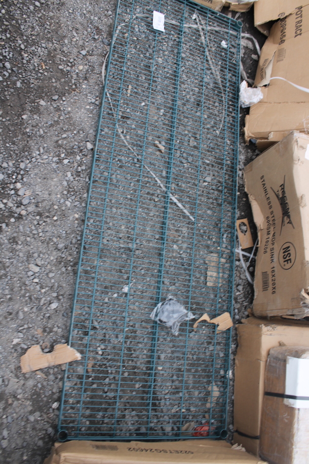 Green Finish Wire Shelf. - Image 3 of 3