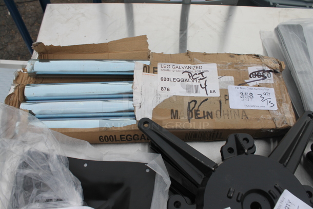 BRAND NEW SCRATCH AND DENT! Box of 4 Regency 600LEGGALV12 20 1/2" Galvanized Steel Leg for Sinks - Image 2 of 3