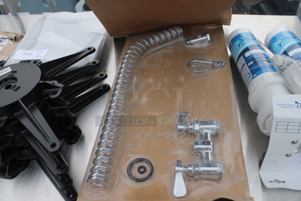 BRAND NEW SCRATCH AND DENT! Faucet Set - Image 6 of 6