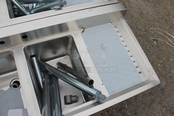 BRAND NEW SCRATCH AND DENT! Regency 600B41014213 Stainless Steel 4 Bowl Underbar Sink with Two Drainboards. Bays 10x14. Drain Boards 11.5x15 - Image 5 of 6