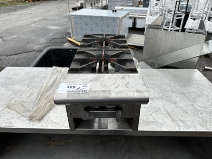 American Standard Stainless Steel Commercial Countertop Gas Powered 2 Burner Range. 