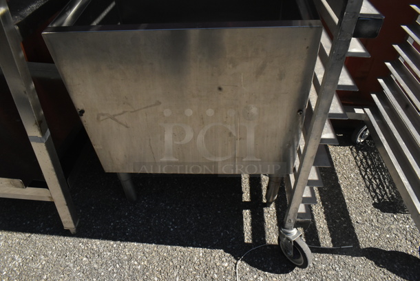 Krowne KR-21-24DP Stainless Steel Commercial Ice Bin w/ Cold Plate.  - Image 4 of 4