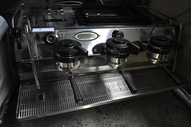2016 La Marzocco Strada 3EE Stainless Steel Commercial Countertop 3 Group Espresso Machine w/ 3 Portafilters and 2 Steam Wands. 220 Volts, 1 Phase.  - Image 5 of 6