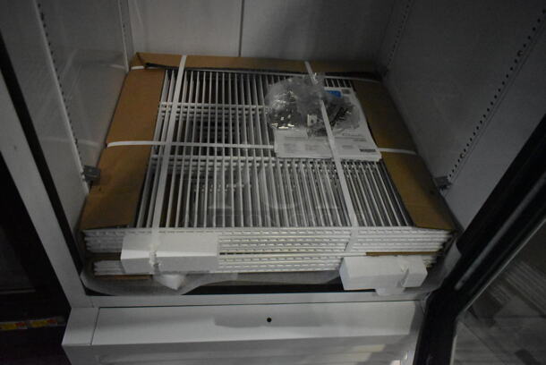BRAND NEW SCRATCH AND DENT! 2023 True TSCI-600R-G-PH Metal Commercial Single Door Reach In Cooler Merchandiser w/ Commercial Casters. 115 Volts, 1 Phase. Tested and Working! - Image 4 of 6