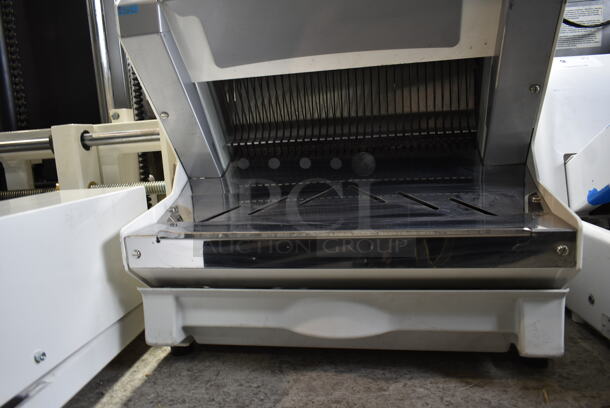 2021 JAC MRP 450/13 Picomatic One Metal Commercial Countertop Bread Loaf Slicer. 120 Volts, 1 Phase. Tested and Does Not Power On - Image 5 of 10