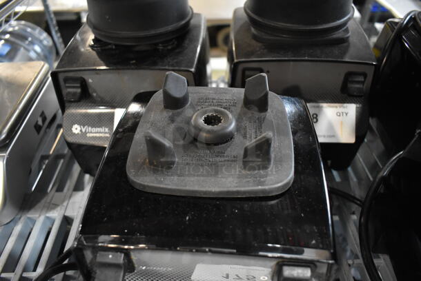 2019 Vita-Mix VM0100 Metal Countertop Blender Base w/ Pitcher Lid. 120 Volts, 1 Phase. Tested and Working! - Image 3 of 5