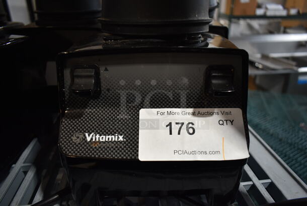 2019 Vita-Mix VM0100 Metal Countertop Blender Base w/ Pitcher Lid. 120 Volts, 1 Phase. Tested and Working! - Image 3 of 4