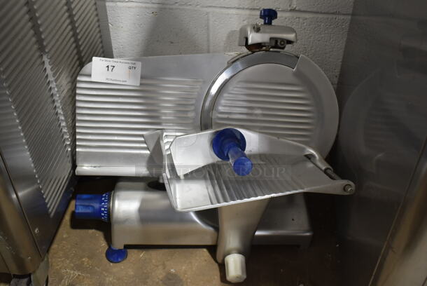 Globe SCR12 Stainless Steel Commercial Countertop Meat Slicer w/ Blade Sharpener. 115 Volts, 1 Phase. Tested and Working! - Image 1 of 4