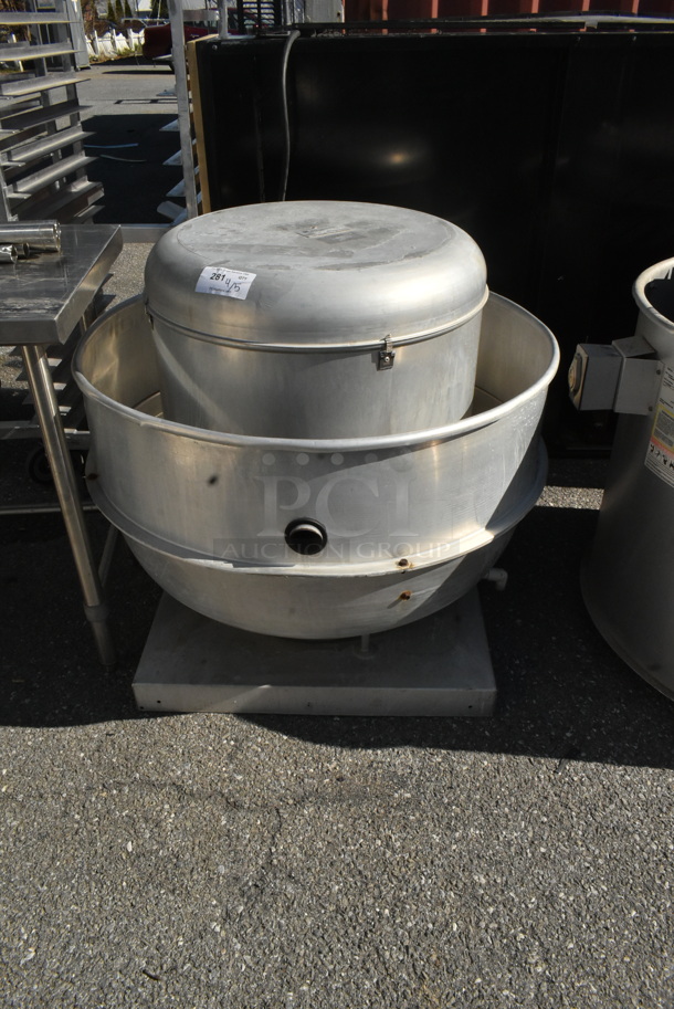 Loren Cook 180 ACRUB Metal Commercial Rooftop Mushroom Exhaust Fan.  - Image 1 of 5