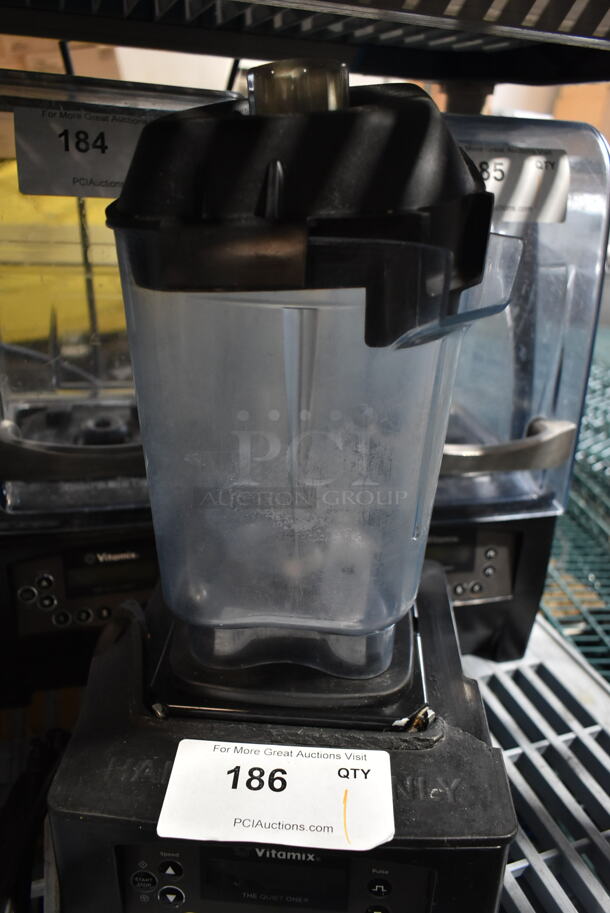 2019 Vita-Mix VM0100 Metal Countertop Blender Base w/ Pitcher. 120 Volts, 1 Phase. Tested and Working! - Image 4 of 6
