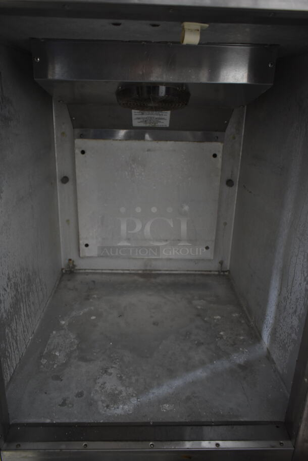 2017 Traulsen ADT132WUT-HHS Stainless Steel Commercial 2 Half Size Door Reach In Dual Temp Cooler Freezer. 115 Volts, 1 Phase. Tested and Working! - Image 6 of 7