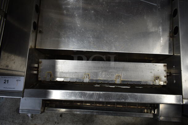 Dutch Twist Stainless Steel Commercial Countertop Conveyor Delux Soft Pretzel Oven. Cannot Test Due To Plug Style  - Image 5 of 5