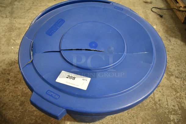 Carlisle Blue Poly Trash Can w/ Cracked Lid. - Image 3 of 4