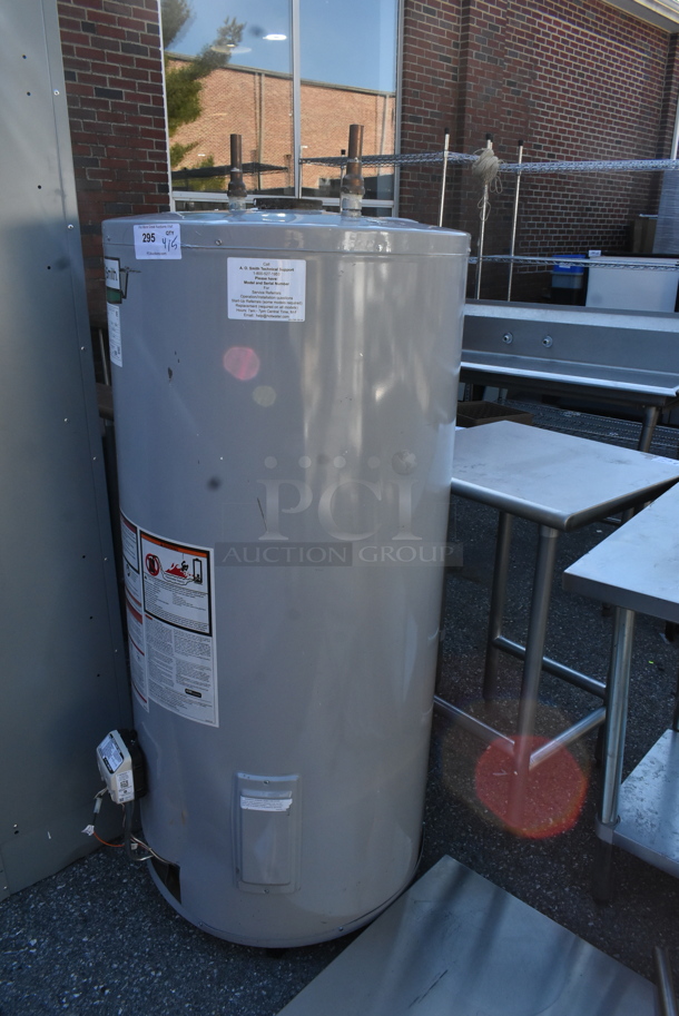 AO Smith BT-80 400 Metal Commercial Natural GAs Powered Automatic Storage Water Heater. 75,100 BTU.  - Image 5 of 5