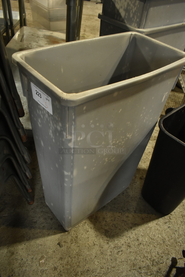 5 Various Poly Trash Cans Including 4 Gray Slim Jim Trash Cans. 5 Times Your Bid! - Image 3 of 3