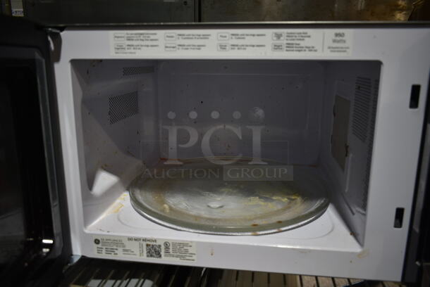 2020 General Electric EG JES1145SH1SS Countertop Microwave Oven w/ Plate. 120 Volts, 1 Phase.  - Image 2 of 3