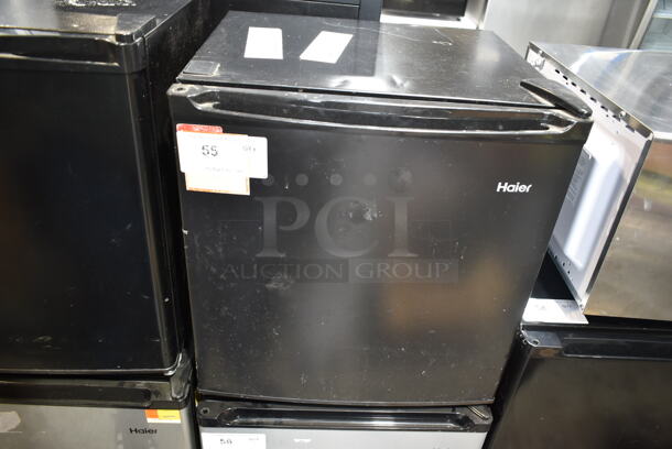 Haier HC17SW20RB Mini Cooler. 115 Volts, 1 Phase. Tested and Working! - Image 2 of 6
