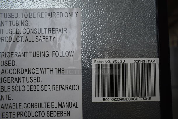 Hisense 32KHS11364 Mini Cooler. 115 Volts, 1 Phase. Tested and Powers On But Does Not Get Cold - Image 4 of 4