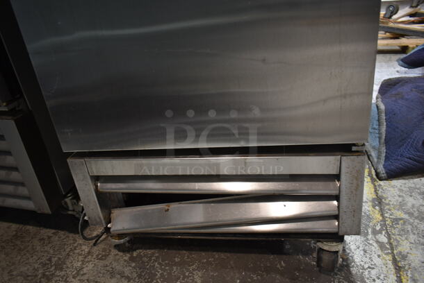 2017 True T-19F Stainless Steel Commercial Single Door Reach In Freezer w/ Poly Coated Racks on Commercial Casters. 115 Volts, 1 Phase. Cannot Test - Unit Trips Breaker - Image 3 of 7