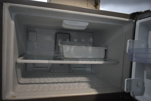 Whirlpool WRT511SZDM00 Stainless Steel Cooler Freezer Combo Unit. 115 Volts, 1 Phase. Tested and Working! - Image 2 of 4