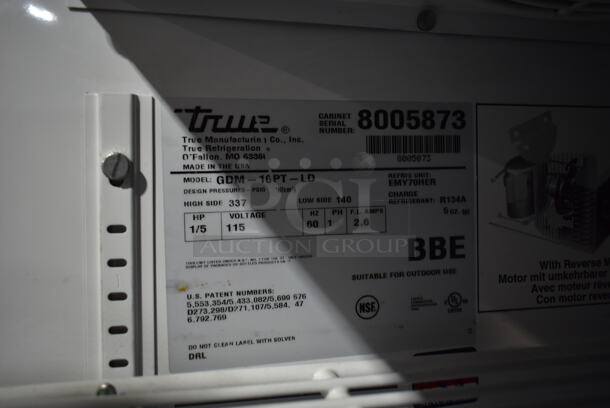 2014 True GDM-10PT-LD Metal Commercial Single Door Reach In Cooler Merchandiser w/ Poly Coated Racks. 115 Volts, 1 Phase. Tested and Working! - Image 3 of 3