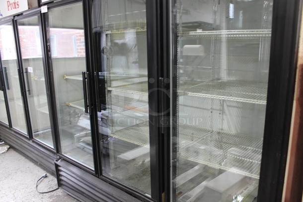 True GDM-72 Metal Commercial 3 Door Reach In Cooler Merchandiser w/ Poly Coated Racks. 115 Volts, 1 Phase. Tested and Powers On But Does Not Get Cold - Image 3 of 7