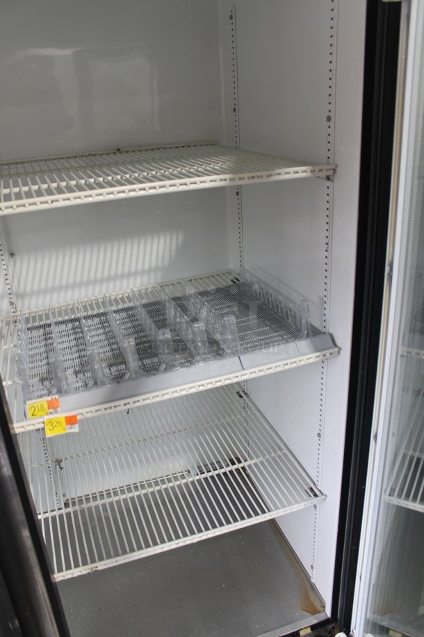 True GDM-72 Metal Commercial 3 Door Reach In Cooler Merchandiser w/ Poly Coated Racks. 115 Volts, 1 Phase. Tested and Powers On But Does Not Get Cold - Image 7 of 7