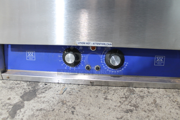 Bakers Pride P18 Stainless Steel Commercial Countertop Electric Powered Pizza Oven w/ Cooking Stones. 208/240 Volts.  - Image 4 of 6
