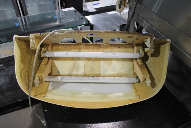 Ecolab Poly Bug Zapper. Tested and Working! - Image 3 of 3