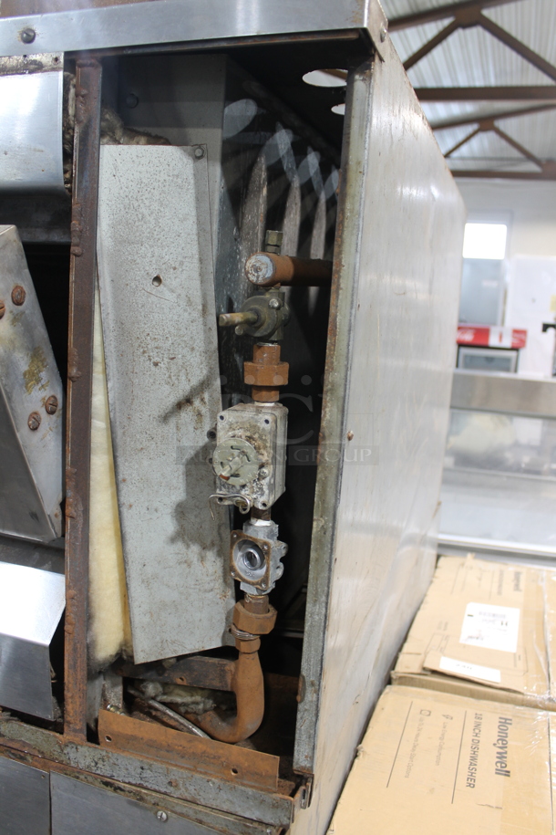 2 Montague 25P-2 Stainless Steel Commercial Propane Gas Powered Single Deck Pizza Ovens w/ Cooking Stones. 2 Times Your Bid! - Image 4 of 12