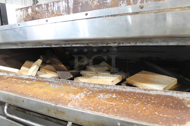 2 Montague 25P-2 Stainless Steel Commercial Propane Gas Powered Single Deck Pizza Ovens w/ Cooking Stones. 2 Times Your Bid! - Image 6 of 12