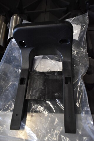 BRAND NEW SCRATCH AND DENT! WAREDOSE 1479900108365 HORIZONTAL SURFACE INSTALLATION BRACKET