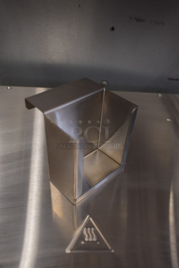 BRAND NEW SCRATCH AND DENT! ServIt 723FFDS17 Stainless Steel Commercial 17" Stainless Steel Fry Dump Holding Station. 120 Volts, 1 Phase. Tested and Working! - Image 3 of 5