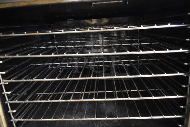 2 Garland SunFire SDG-1 Stainless Steel Commercial Natural Gas Powered Full Size Convection Oven w/ View Through Doors, Metal Oven Racks and Thermostatic Controls. 80,000 BTU. 2 Times Your Bid! - Image 3 of 7
