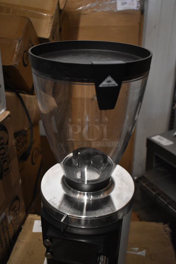 BRAND NEW SCRATCH AND DENT! Mahlkonig E65W 2.6 lb. White Espresso Grinder. 120 Volts, 1 Phase. Tested and Working! - Image 9 of 12
