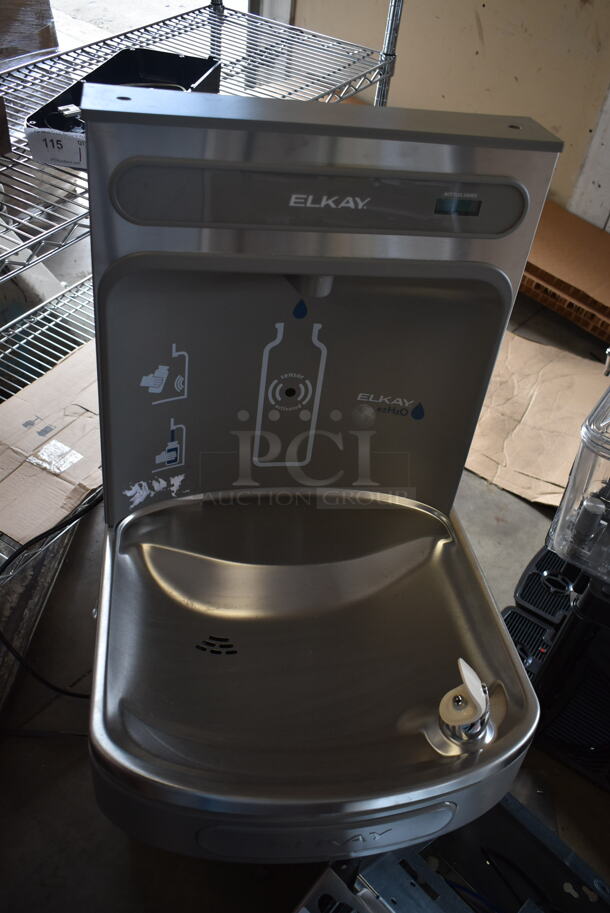 BRAND NEW SCRATCH AND DENT! Zurn Elkay ezH20 EZWSR Stainless Steel Non-Filtered Bottle Filling Station on Elkay EZSTLDWS 1G Water Fountain - Image 2 of 12