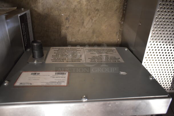 BRAND NEW SCRATCH AND DENT! Avantco 177CAGR212 Stainless Steel Commercial Countertop Natural Gas Powered 2 Burner Range. 50,000 BTU. - Image 5 of 7