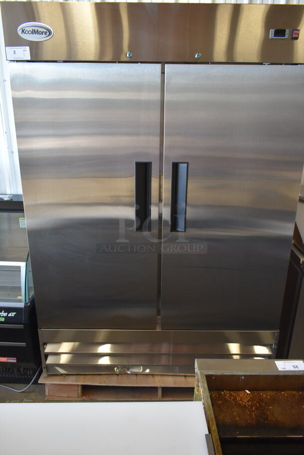 BRAND NEW SCRATCH AND DENT! 2023 KoolMore RIR-2D-SS Stainless Steel Commercial 2 Door Reach In Cooler w/ Poly Coated Racks. 115 Volts, 1 Phase. Tested and Working! - Image 2 of 7