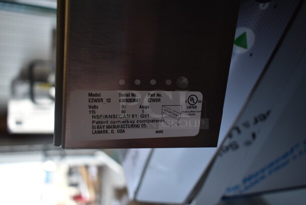 BRAND NEW SCRATCH AND DENT! Zurn Elkay ezH20 EZWSR Stainless Steel Non-Filtered Bottle Filling Station on Elkay EZSTLDWS 1G Water Fountain - Image 5 of 12