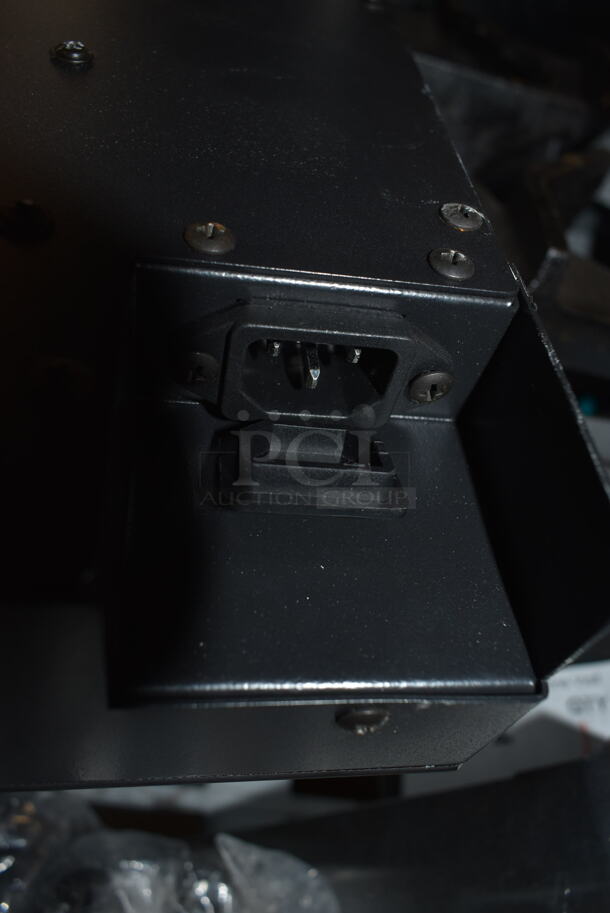 Avantco 177ICW375 Stainless Steel Commercial Countertop 16" x 23" Black Countertop Induction Warmer. 120 Volts, 1 Phase. - Image 3 of 4
