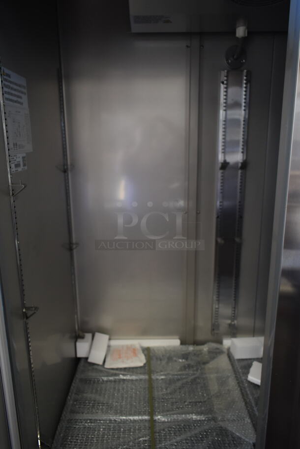 BRAND NEW SCRATCH AND DENT! 2023 KoolMore RIR-2D-SS Stainless Steel Commercial 2 Door Reach In Cooler w/ Poly Coated Racks. 115 Volts, 1 Phase. Tested and Working! - Image 6 of 7
