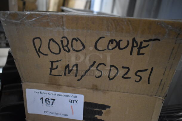 BRAND NEW SCRATCH AND DENT! Robot Coupe EM/SD 25 Slicing Disc.  - Image 4 of 5