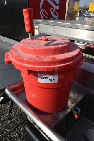 Chefmaster Red Poly Lettuce Spinner Salad Spinner. 
