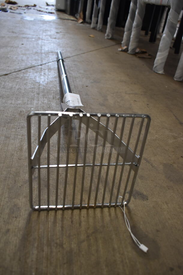 BRAND NEW SCRATCH AND DENT! Stainless Steel Masher.  - Image 3 of 5