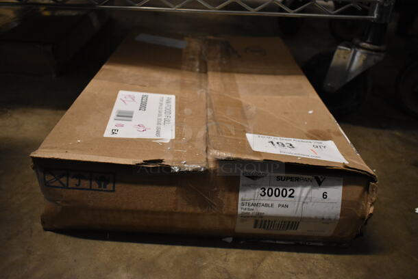 Box of 10 BRAND NEW SCRATCH AND DENT! Vollrath 92230002 Super Pan V® Full Size 3/4" Deep Anti-Jam Stainless Steel Steam Table / Hotel Pan- 22 Gauge.  - Image 2 of 5