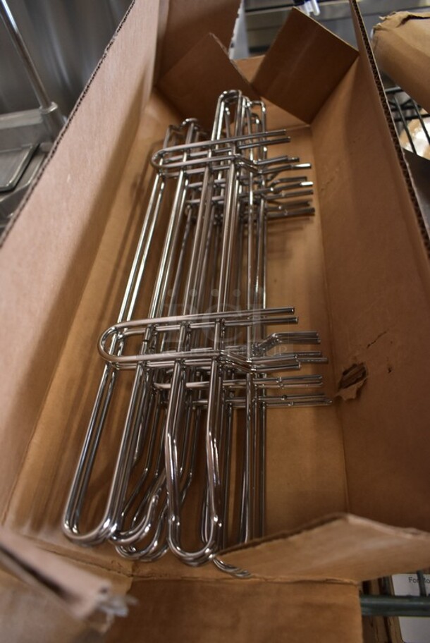 Box of 4 BRAND NEW SCRATCH AND DENT! Metro L21N-4C Super Erecta Chrome Stackable Ledge 21" x 4" - Image 2 of 3
