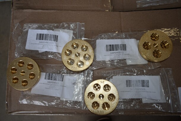 12 BRAND NEW SCRATCH AND DENT! Estella Die for Pasta Machine; 348PEM9D56 #56 Mafaldine (Reginette) Pasta Die - 16 mm (5/8"), 348PEM9D38 #38 Pappardelle Pasta Die - 15 mm (19/64"), 348PEM9D77 #77 Rigatoni Pasta Die - 8 mm (5/16"), 348PEM9D91 #91 Gramigne Pasta Die - 3 mm (1/8"), 348PEM9D220 #220 Casarecce Pasta Die - 8.8 mm (11/32"), 348PEM9D9 #9 Spaghetti Pasta Die - 1.9 mm (5/64"), 348PEM9D13 #13 Bigoli Pasta Die - 3 mm (1/8"), 348PEM9D21 #21 Linguine Pasta Die - 3 mm x 1.6 mm (3" x 1/16"), 348PEM9D5 #5 Capellini Pasta Die - 1.1 mm (3/64"), 348PEM9D62 #62 Bucatini Pasta Die - 5 mm (3/16"), 348PEM9D191 #191 Gnocchi Pasta Die - 19 mm (3/4"). 12 Times Your Bid! - Image 3 of 5