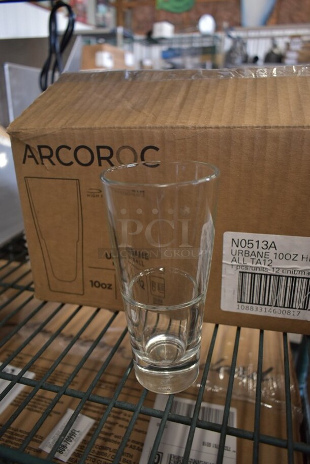 BRAND NEW SCRATCH AND DENT! Arcoroc N0513A N0513 Urbane 10 oz. Stackable Highball Glass by Arc Cardinal - 12/Case - Image 3 of 4